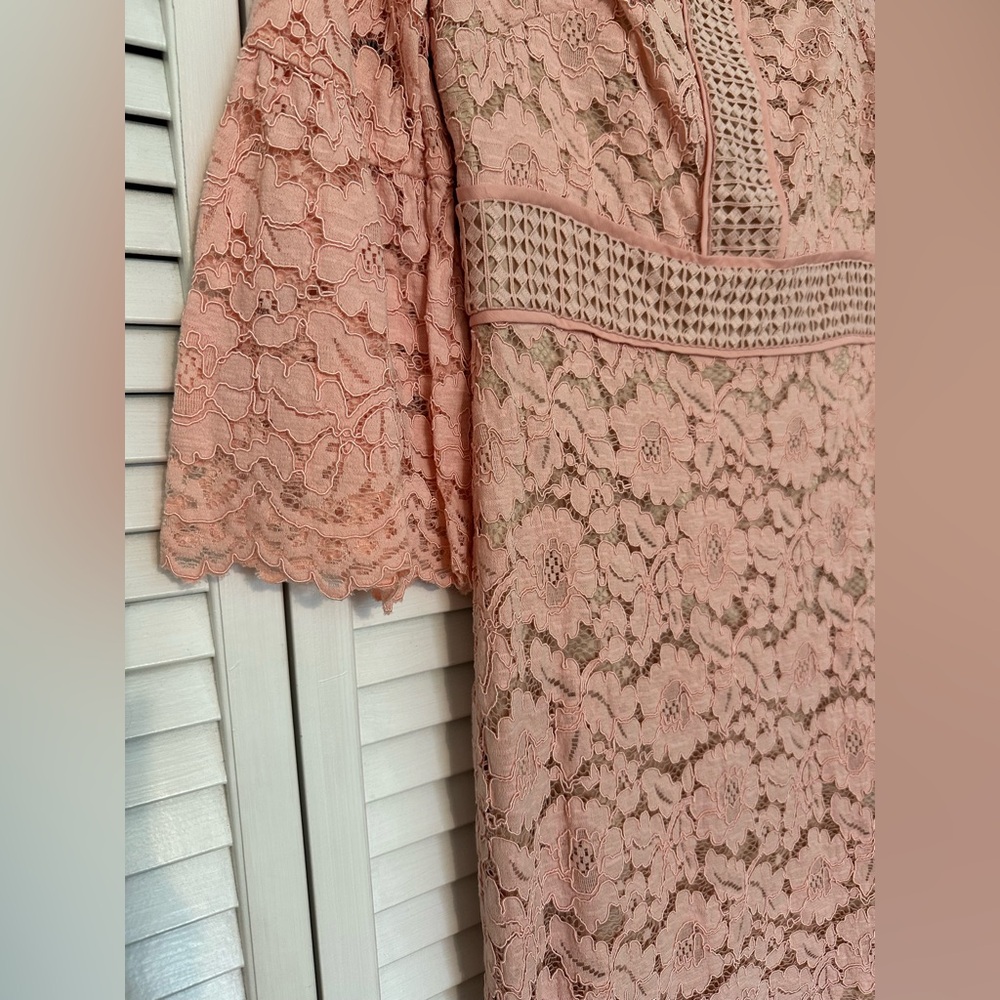 Vince Camuto Blush Pink Floral Lace Midi Dress - Picture 2 of 4